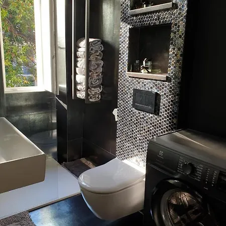 Sea Promenade - Center 公寓